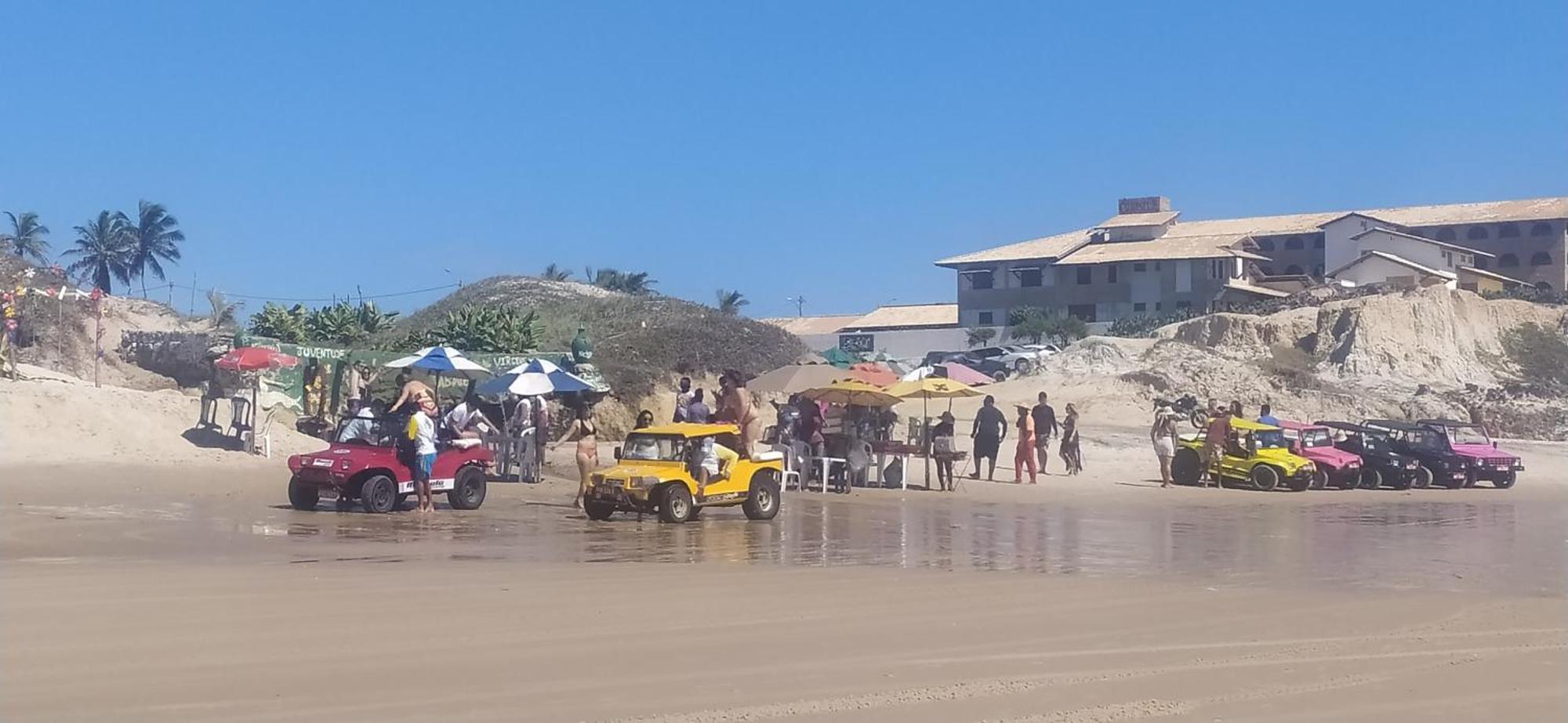 Apartment The Fountains: Beachfront In Fontes, *